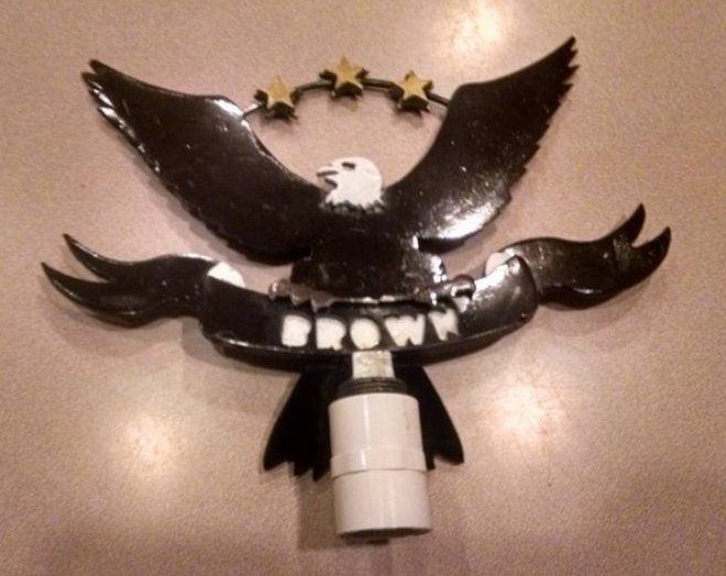 Eagle for the top of a flag